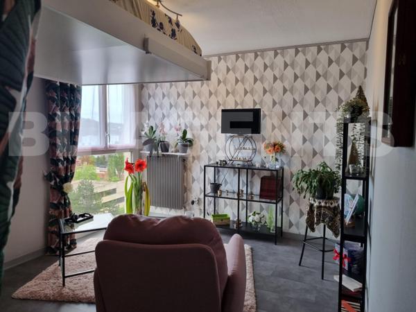 idéal investisseur, Appartement lumineux et propre de 29.83m² à 5 minutes à pieds du Lac Kir, piscin