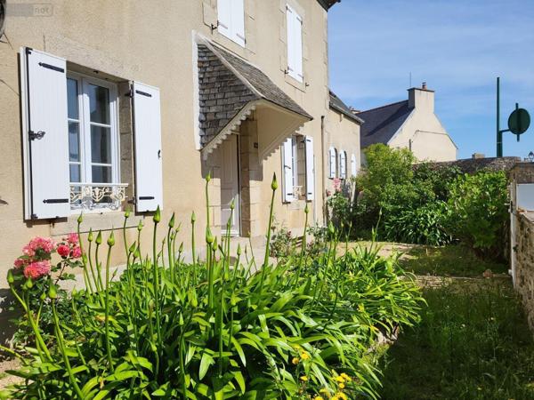 Maison de ville à vendre à Roscoff dans le Finistère (29680), ref : 29105/74   
roscoff