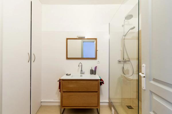 Appartement Paris 18 e - ABBESSES / RUE DES ABBESSES