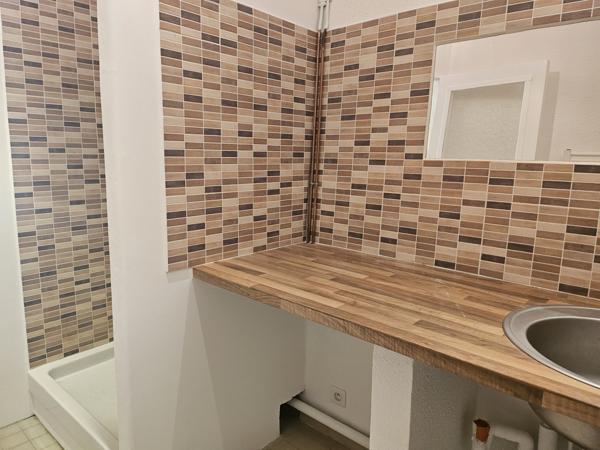 Valréas (84600) VALREAS CENTRE T3