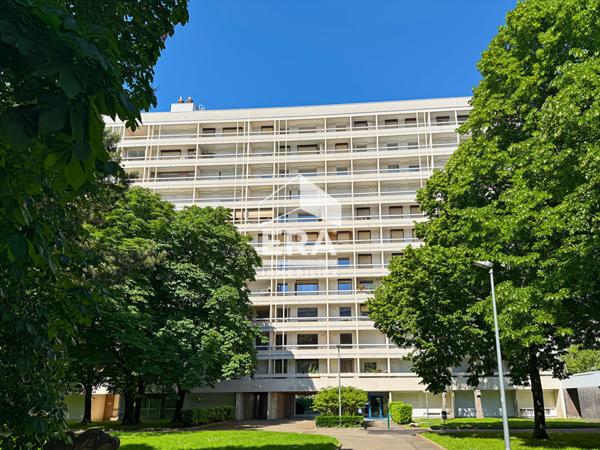 Appartement Villeurbanne 2 pièce(s) 49.34 m2 meublé