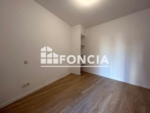 Location Appartement 4 pièces 81.95 m² - 2 RUE MASSOL Beziers 34500