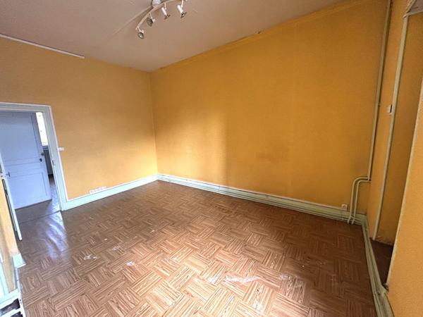 Immeuble 8 pièces 102 m2