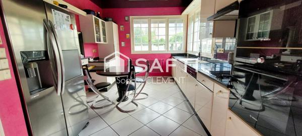 Maison 154 m² avec 5 chambres + piscine + garage