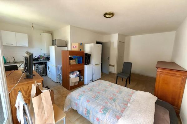 a vendre- Spécial investisseur- studio de 31m2-residence montesoro