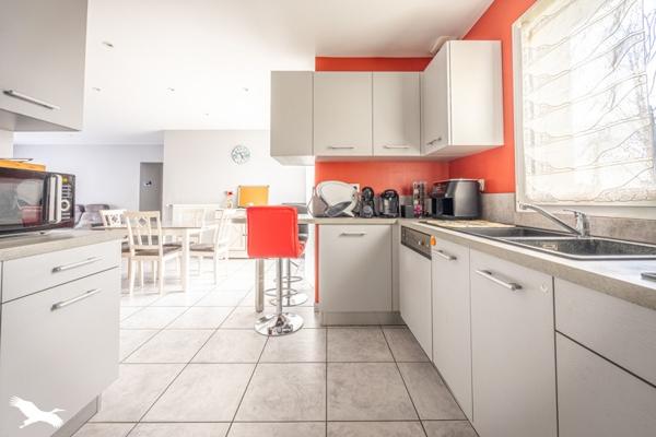 Maison à vendre |                                       Niort |                                        5 pièces  |  100 m²