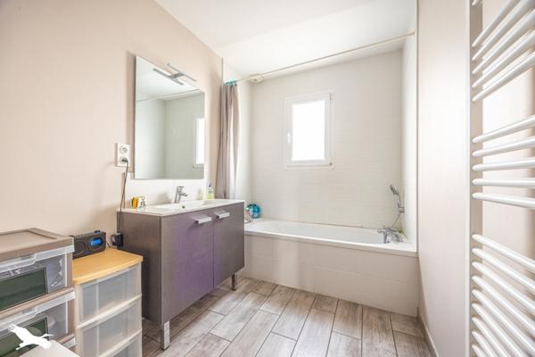 Maison à vendre |                                       Niort |                                        5 pièces  |  100 m²