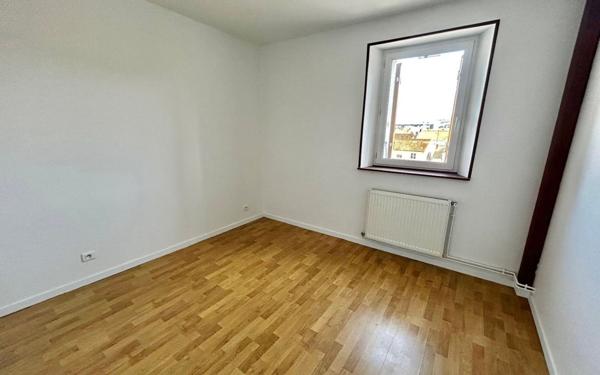 Appartement à louer    4 pièces •  Périgueux