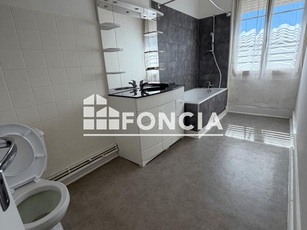 Location Appartement 2 pièces 44 m² - 21 RUE DU PROFESSEUR POZZI Bergerac 24100