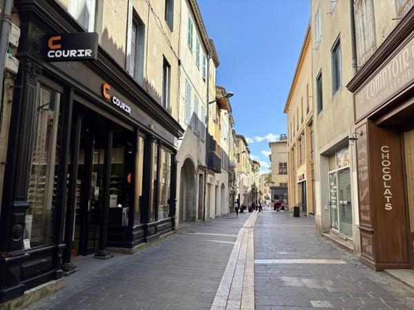 Local commercial à vendre |  Carcassonne |  Murs et fonds | 204 m²