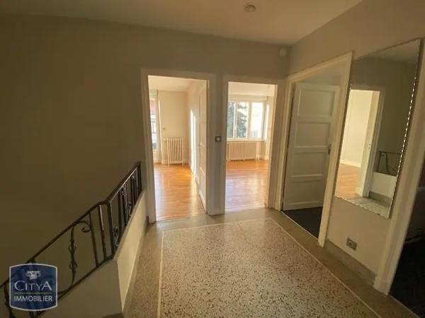 Maison à louer 5 pièces 130.81m²