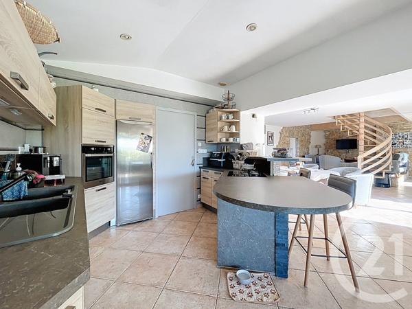 Maison à vendre  6 pièces - 175 m2 VEZINS - 49