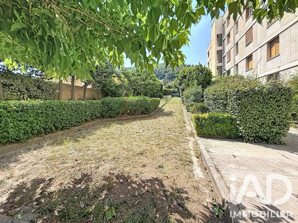Appartement à vendre 3 pièces 65 m² Marseille 11