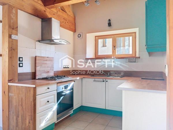 Duplex T4 au centre de Guillestre - Posez vos meubles!