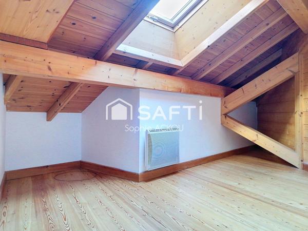 Duplex T4 au centre de Guillestre - Posez vos meubles!