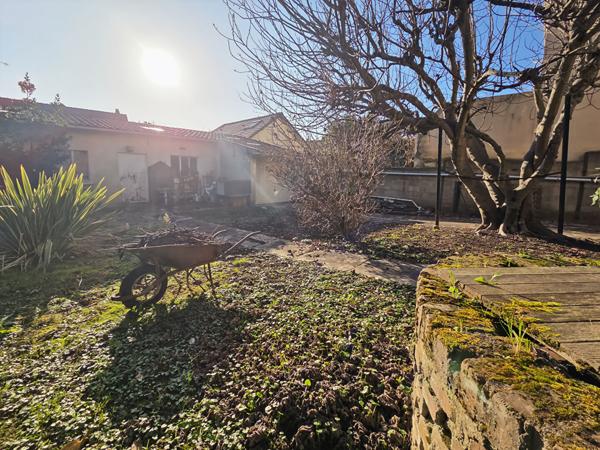 Maison Verrieres Le Buisson 6 pièce(s) 120.53 m2