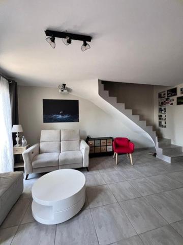 Maison de 2014 en parfait état.