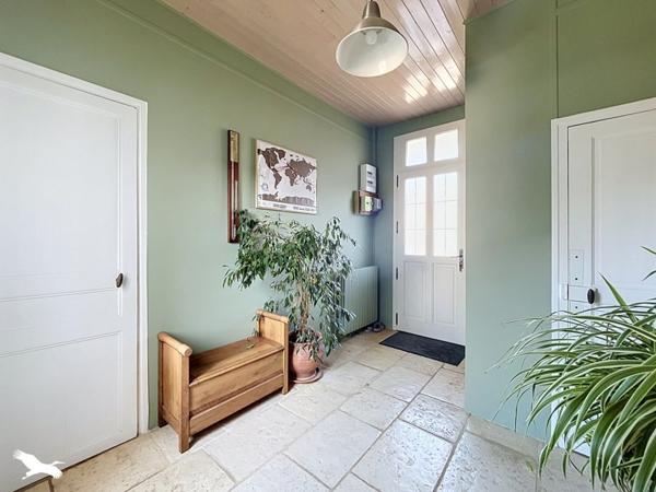 Maison à vendre 460 000 € Beynes 5 p 129 m² DPE D