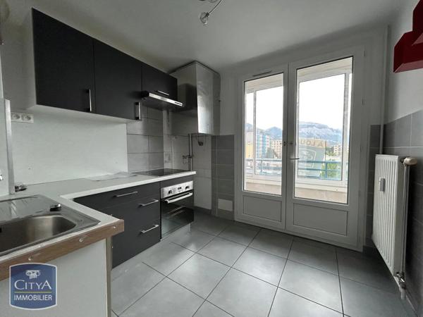 Appartement à louer 3 pièces 67.83m² Grenoble (38100)