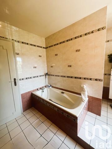 Maison à vendre 10 pièces 204 m² Péronne