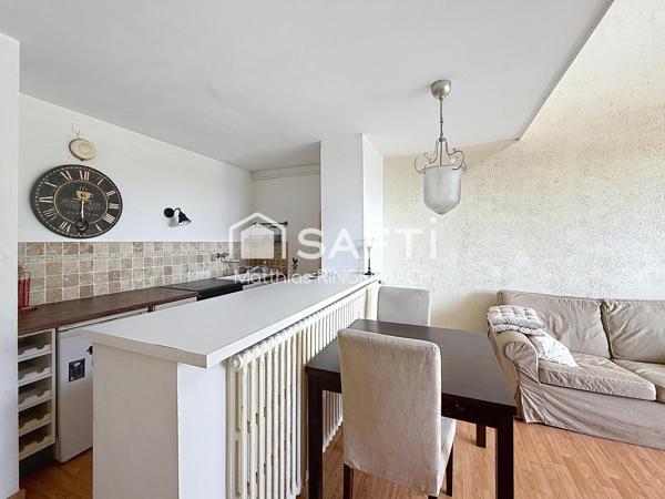 Duplex lumineux avec balcon et parking