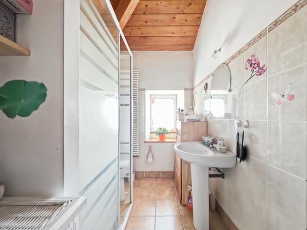 Maison
         6 pièces
        - 130 m²