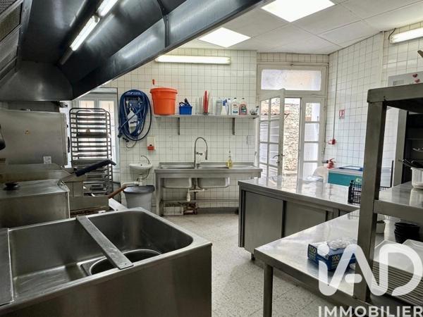 Immeuble à vendre 715 m² Charols