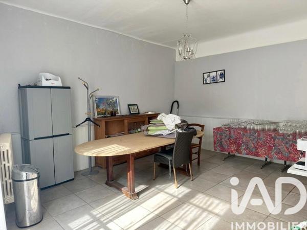 Immeuble à vendre 715 m² Charols