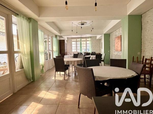 Immeuble à vendre 715 m² Charols