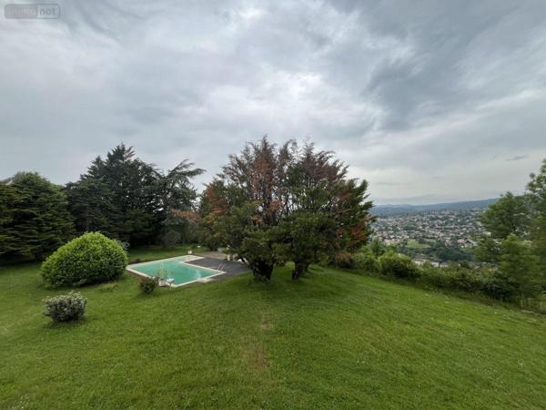 Maison à vendre à Figeac dans le Lot (46100), ref : VM4561