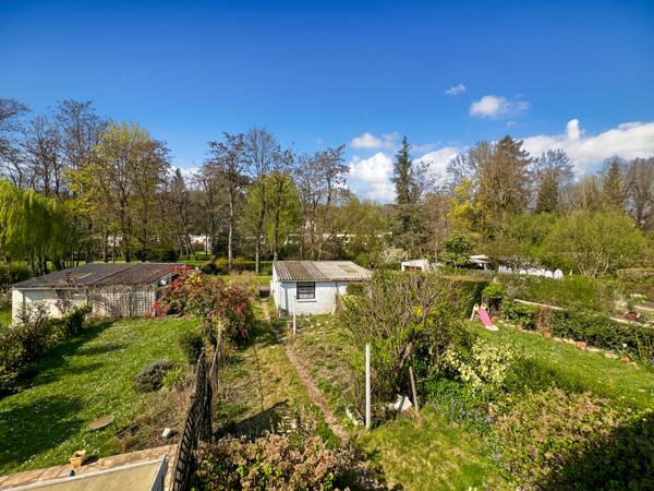 Bièvres (91570) Maison familiale avec jardin - garage - Fort potentiel