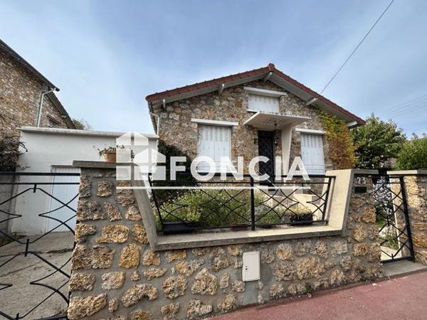 Location Maison 4 pièces 68.15 m² - 23 RUE DES ARENES Ermont 95120