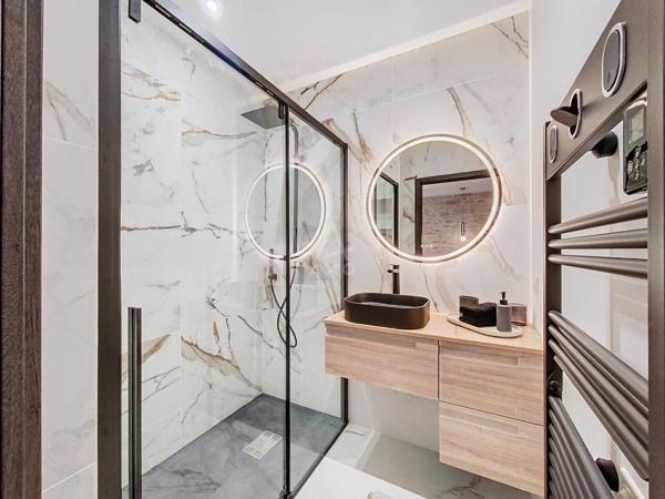 DIJON (21) Hypercentre T2 rénové meublé