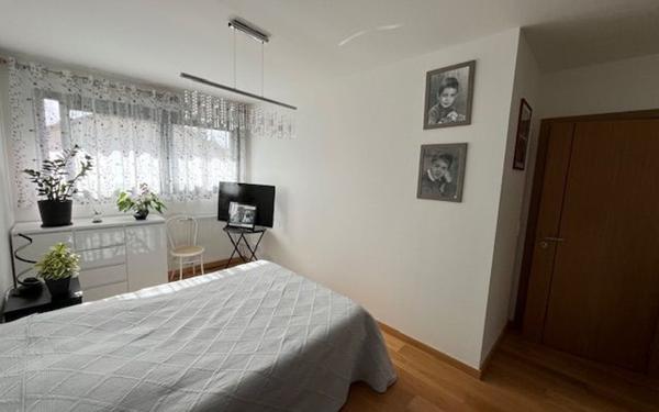 Maison à vendre    4 pièces • 104,27 m2 Villiers-sur-Marne