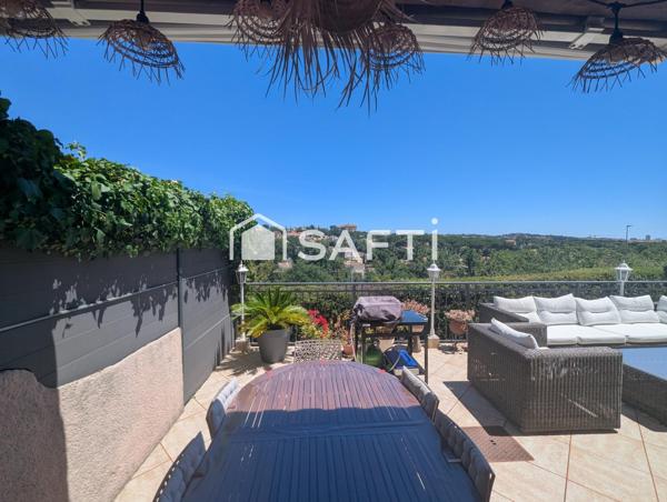 Villa décorée avec goût au sein d'un lotissement situé à la Tour de Mare, aucun travaux à prévoir, garage, vue dégagée