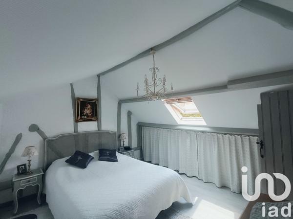 Longère 5 pièces de 122 m² à Aunay-sous-Crécy (28500)