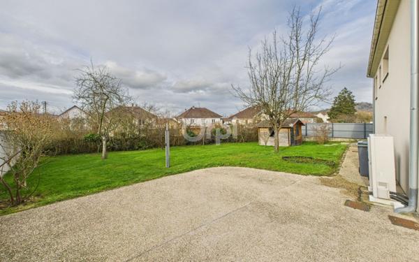 Maison à vendre    5 pièces •  Échenoz-la-Méline