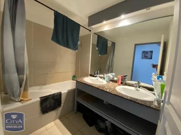 Appartement à louer 1 pièce 9.7m² Saint-Denis (97490)