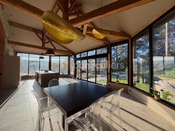 Vente Maison255 m² - 6 Pièces - LA FOUILLOUSE (42480)