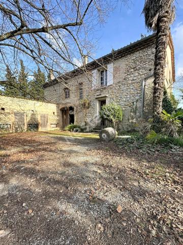 Ancien corps de ferme à Loriol Sur Drome 6 pièce(s)