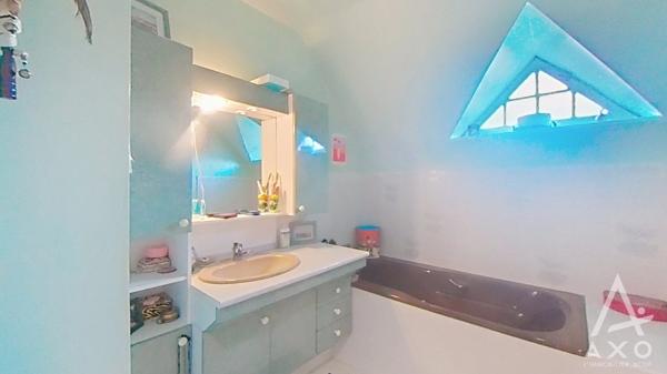 Cambes-en-Plaine – Maison familiale 168 m² – Beaux volumes – 5 chambres