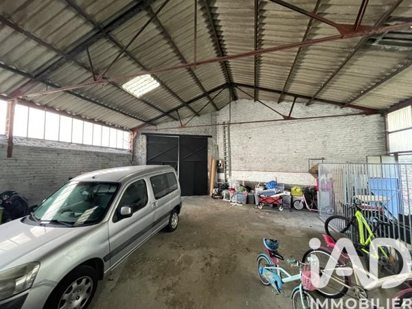 Maison à vendre 10 pièces 220 m² Cambrai