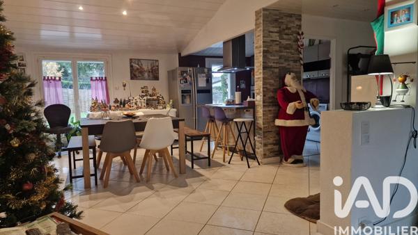 Maison à vendre 5 pièces 113 m² Lésigny