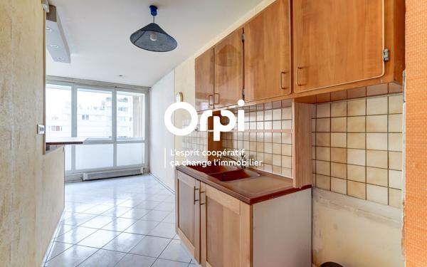 Appartement à vendre    2 pièces • 70,30 m2 Villeurbanne