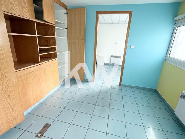 À vendre - bureaux de 77 m² à VILLENEUVE D ASCQ