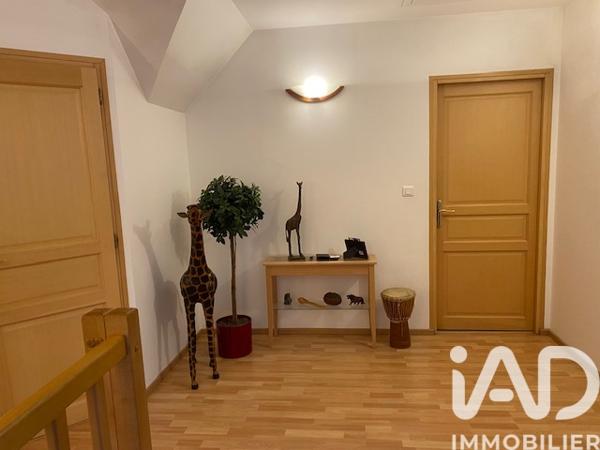 Maison à vendre 7 pièces 242 m² Vieux-Moulin