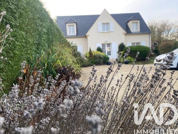 Maison à vendre 7 pièces 242 m² Vieux-Moulin