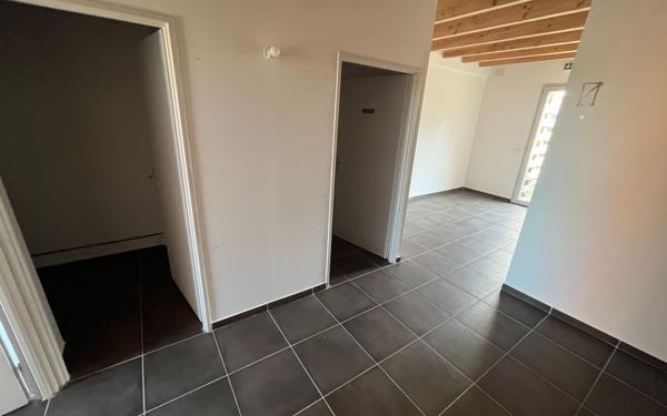 Maison à vendre    6 pièces • 269 m2 Montfort-en-Chalosse