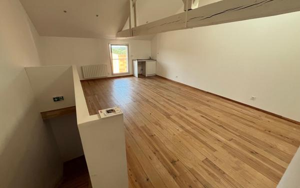 Maison à vendre    6 pièces • 269 m2 Montfort-en-Chalosse