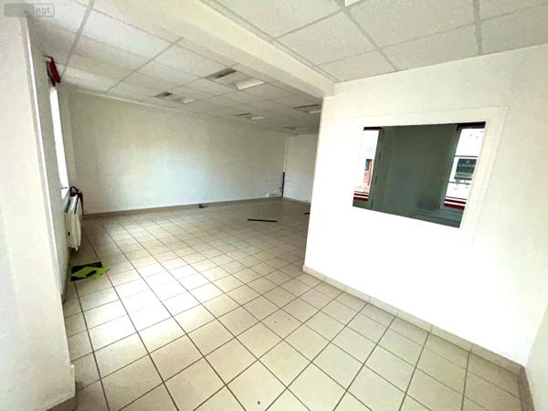 Bureaux à vendre à Saint-Omer dans le Pas-de-Calais (62500), ref :